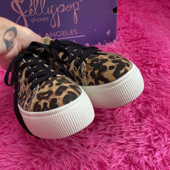 Jellypop Los Angeles Newstar platform sneakers with leopard spots size 9 NWT - Picture 3 of 9